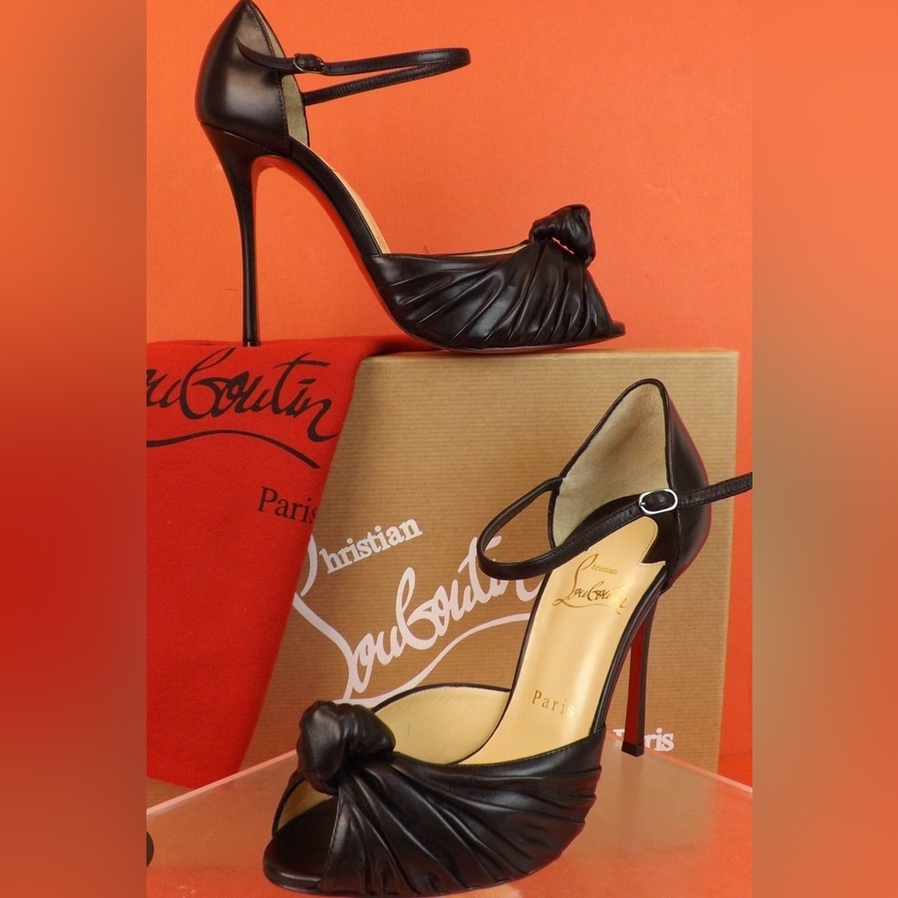 CHRISTIAN LOUBOUTIN MARCHAVEKEL